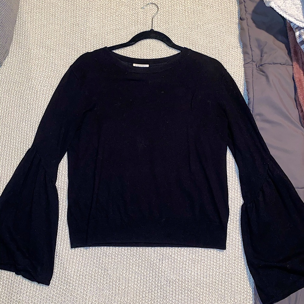 Black wide sleeve pullover sweater by Leith